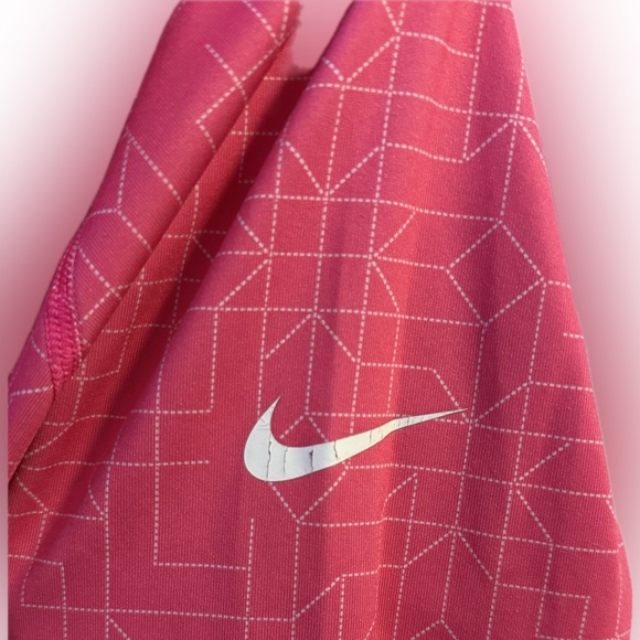 Pink Geometric Pattern Pullover - Picture 2 of 3